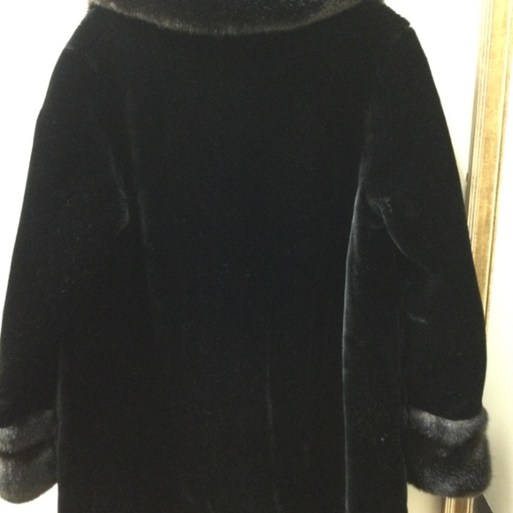 Vintage Borgazia Faux Fur Winter Coat Large - Picture 2 of 2